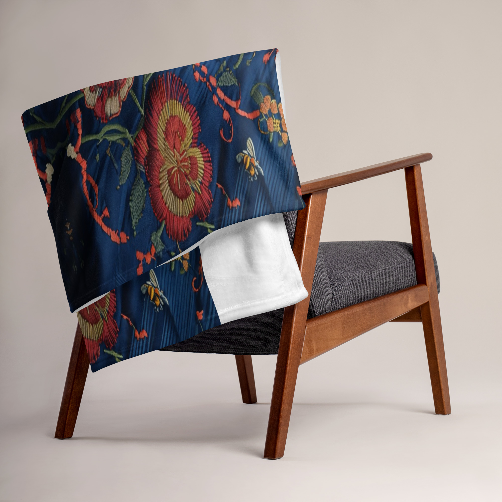 Dynamic Floral Patterns And Bees Blanket - Vibrant Nature